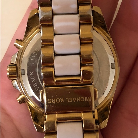 MK white & gold women’s watch - Picture 3 of 5